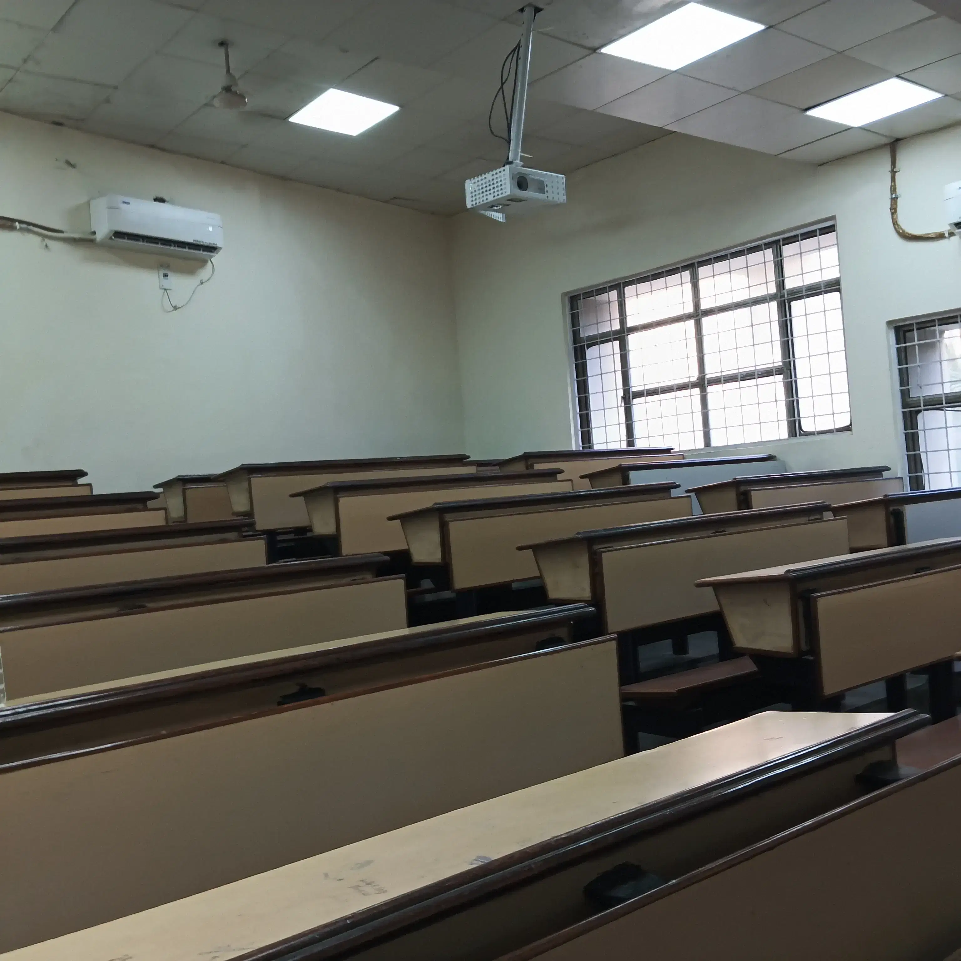 DTU Academic Building photo 13